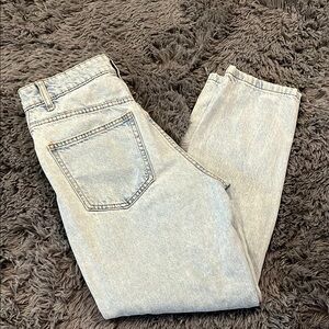 Light Wash Women's Jeans